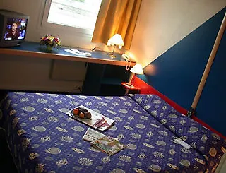 Stars Arcueil Hotel 2*